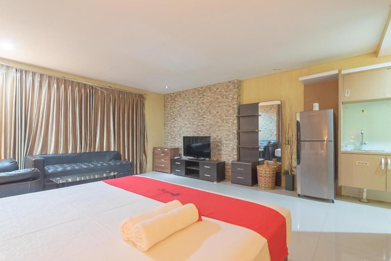 RedDoorz Plus near Sepinggan Airport 3 Hotel Sepinggang Kecil Bagian luar foto